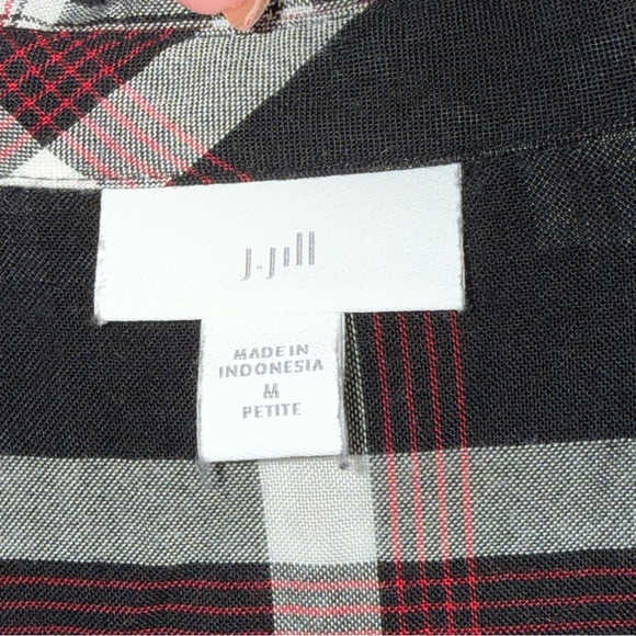 J. Jill Mixed Plaid Curved Hem Button-Down Tunic Shirt Size M GUC - Picture 4 of 5